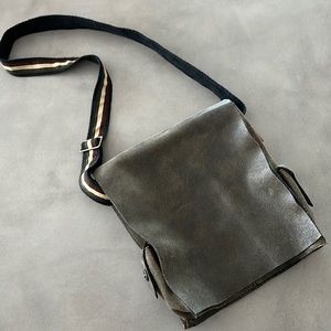 Like new TIBANA leather bag with cloth stripped strap